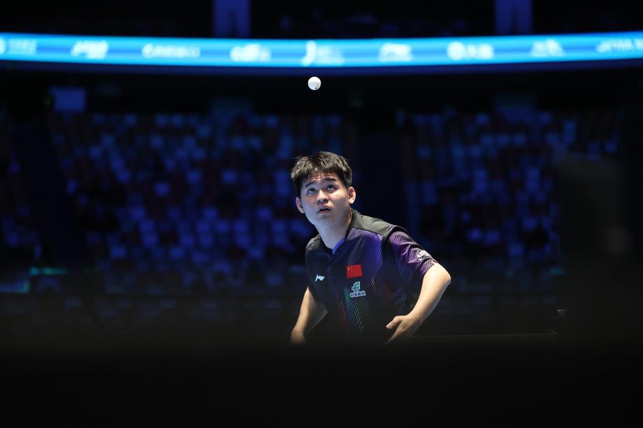 柠檬直播-乒乓球亚洲杯：林诗栋三连胜小组第一晋级