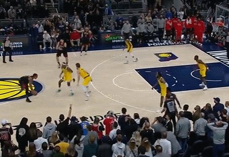 1641095379142025590.gif 2.gif